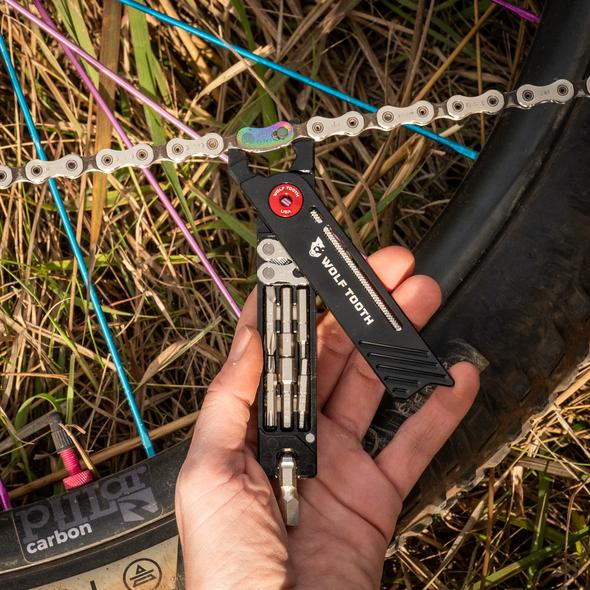 Wolf Tooth 8-bit pack pliers