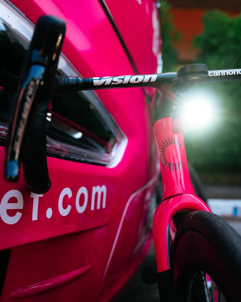 KNOG X EF 900 Front bike light – Limited Edition!