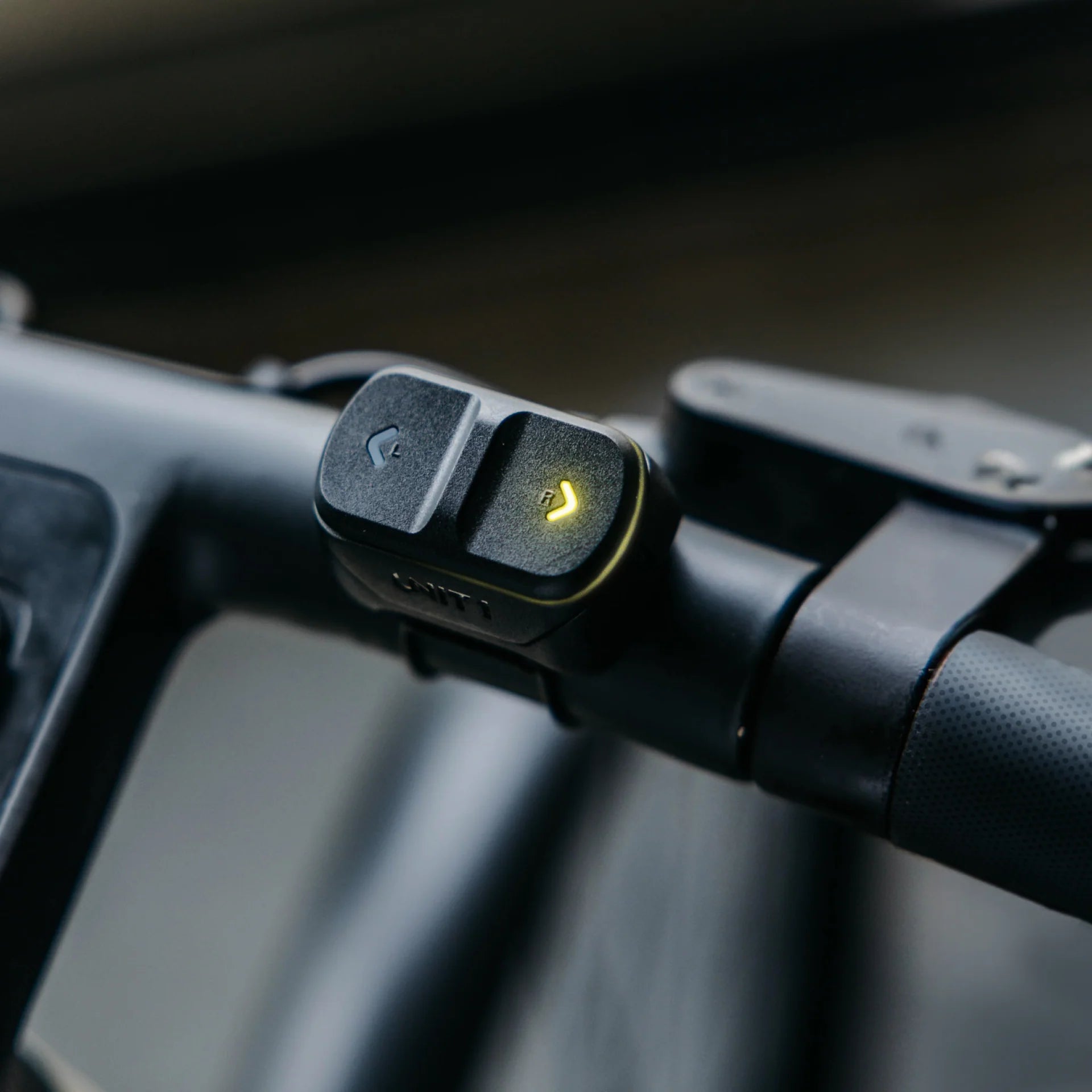 Unit 1 remote Turn Signals - knipperlicht