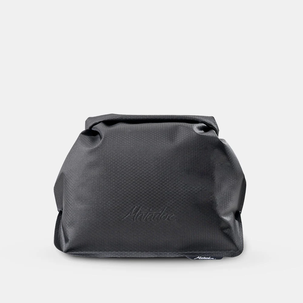 FlatPak⢠Waterproof Toiletry Case